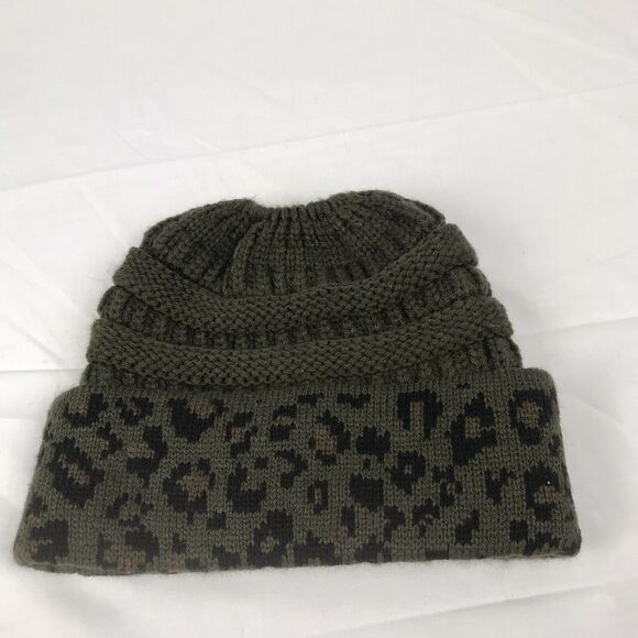 C.C. Ponytail‎ Beanie olive green/cheetah preowned - Picture 3 of 5